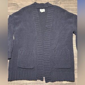 American Eagle Outfitters Open Front Knit/Chenille feel/chunky knit cardigan